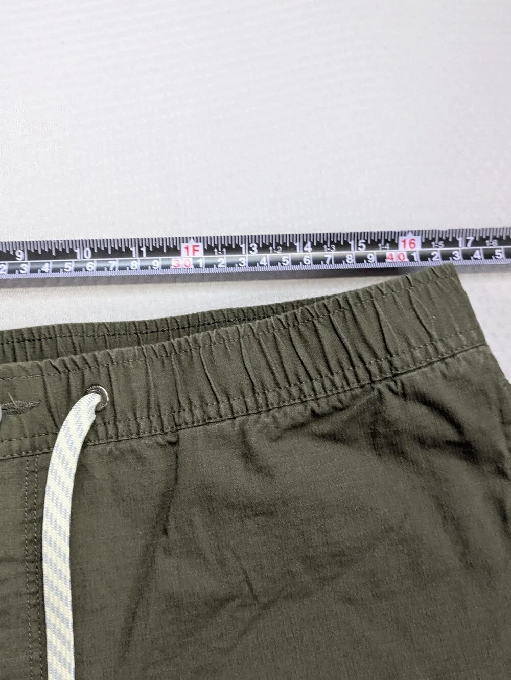 Vuori Ripstop Shorts Men's XL Green 8